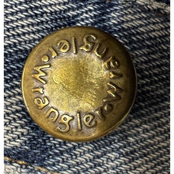 VTG Distressed Wrangler Men 44x32 (42)Denim Jeans Raggedy Ripped Straight Grungy - Picture 4 of 9